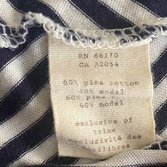 Anthropologie Little Yellow Button Top Flower Sz S - Picture 10 of 11